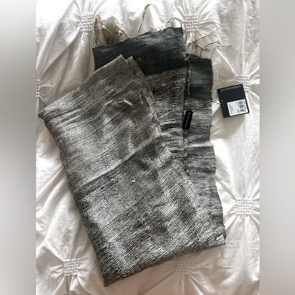 100% silk scarf new with tags - Picture 1 of 6